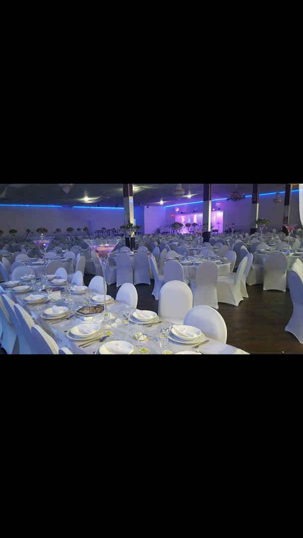 Salle De Mariage Place Des Roses - Photo 2